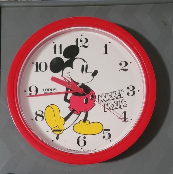 Vintage Mickey Mouse Wall Clock Lorus Quartz Teste - Picture 1 of 4